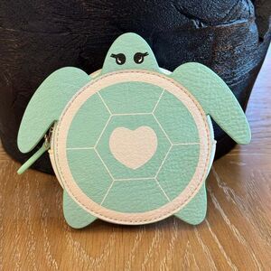 LC Lauren Conrad Turtle Coin Pouch